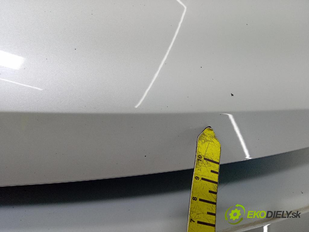 Bmw Ix 2021 zadní dveře kufra: kufr