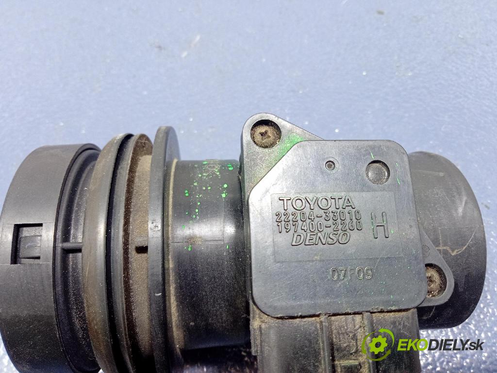 Toyota Corolla 2004 váha vzduchu 22204-33010