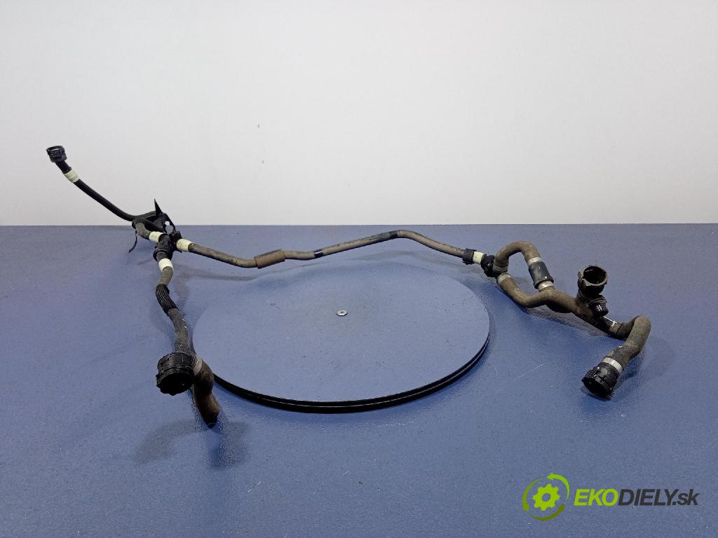 Bmw Ix 2021 trubka Chladič: 8475128 9475134