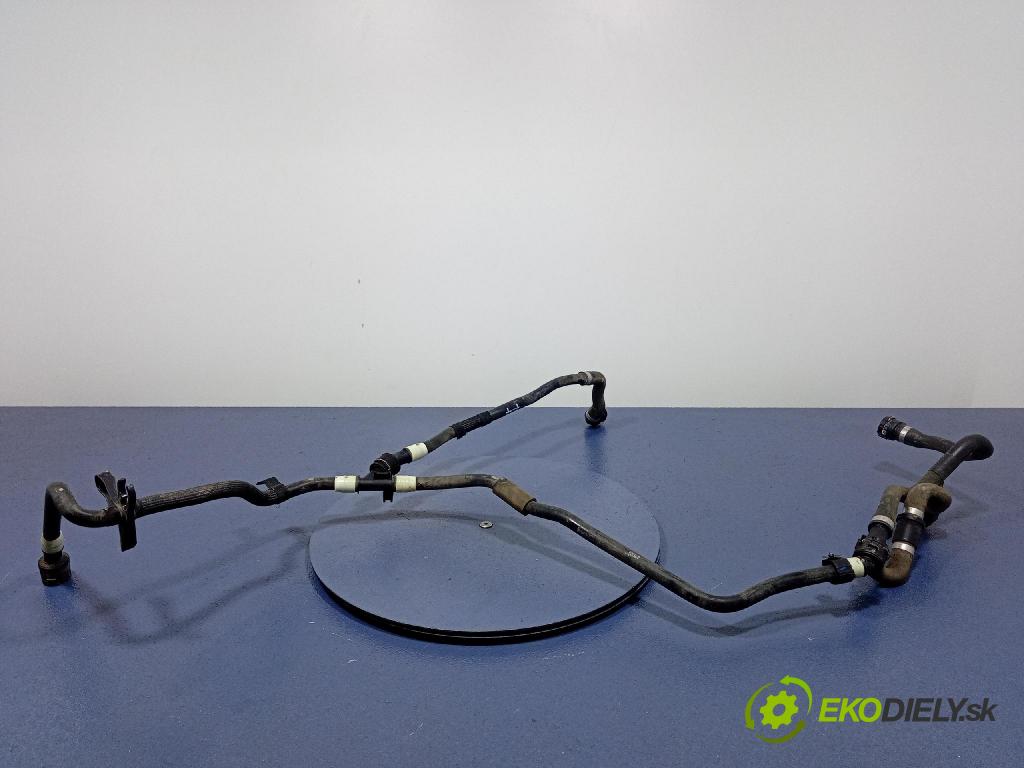 Bmw Ix 2021 trubka Chladič: 8475128 9475134