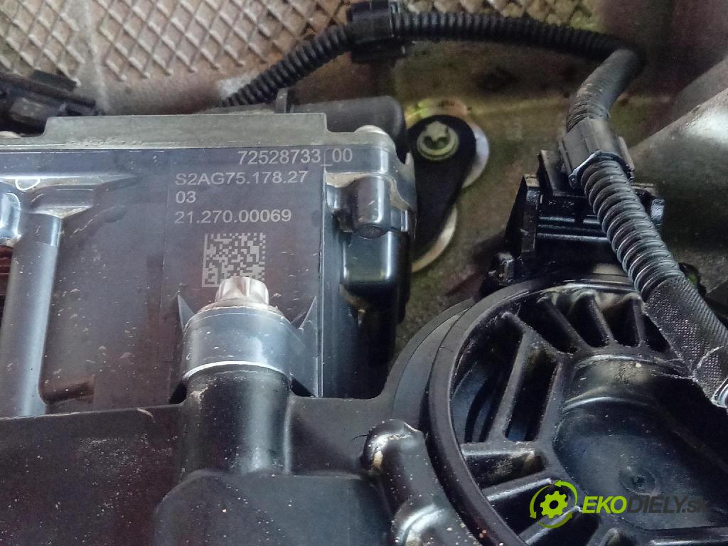 Bmw Ix 2021 Elektrický: 5A76E43 5B60B50