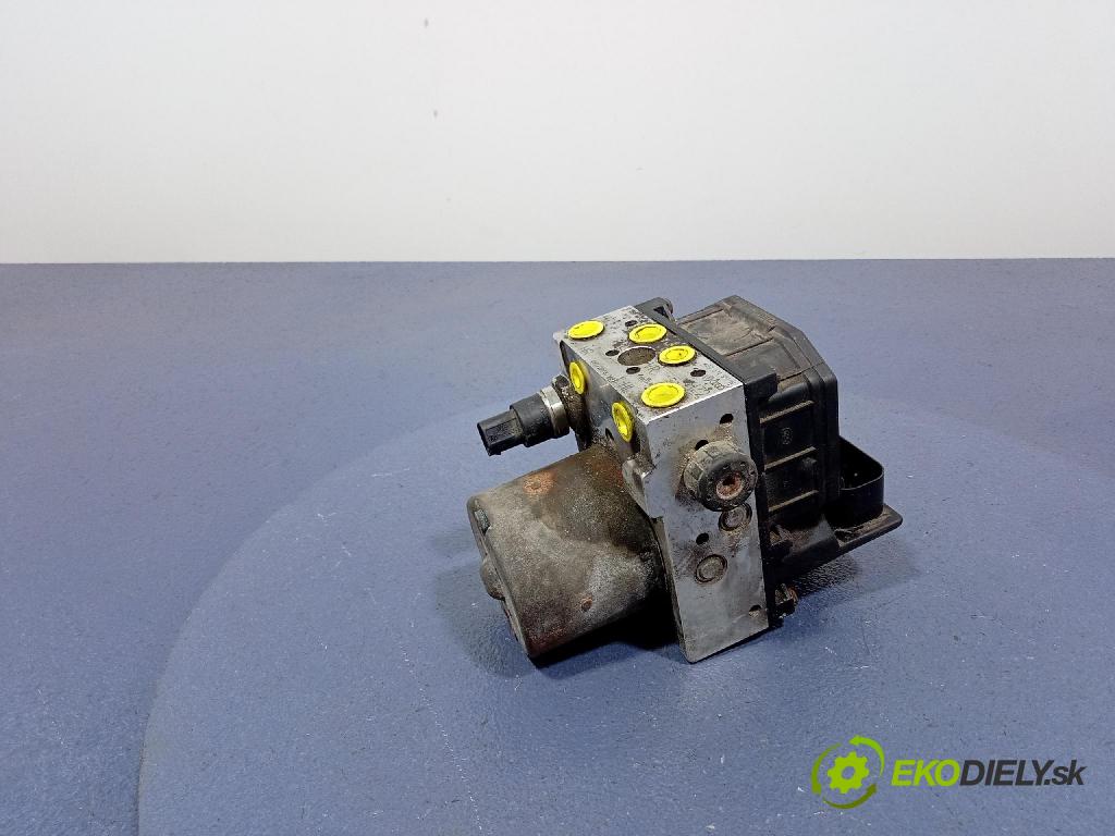 Audi A6 2004 čerpadlo ABS x 4B0614517H