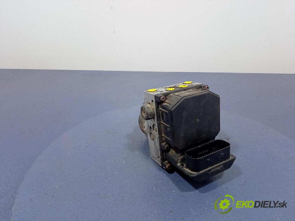 Audi A6 2004 čerpadlo ABS x 4B0614517H