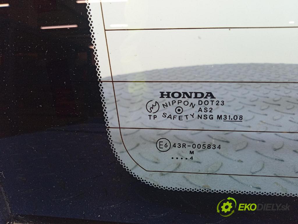 Honda Accord 2005 sklo Karosérie: Zad: