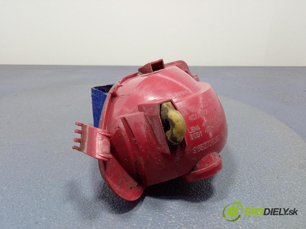 Citroen C4 2006 Mlhovky Zadní: 9652736380