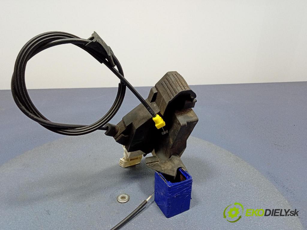 Citroen C4 2006 zámek dveře před Levý: 9683417180