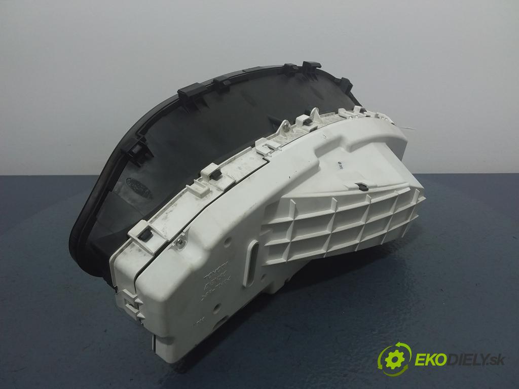 Toyota Yaris 2006 prístrojovka/ budíky 83800-52A70