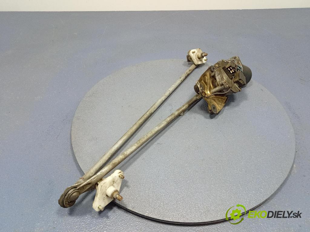Suzuki Ignis 2004 mechanismus motorek Stěrače: před