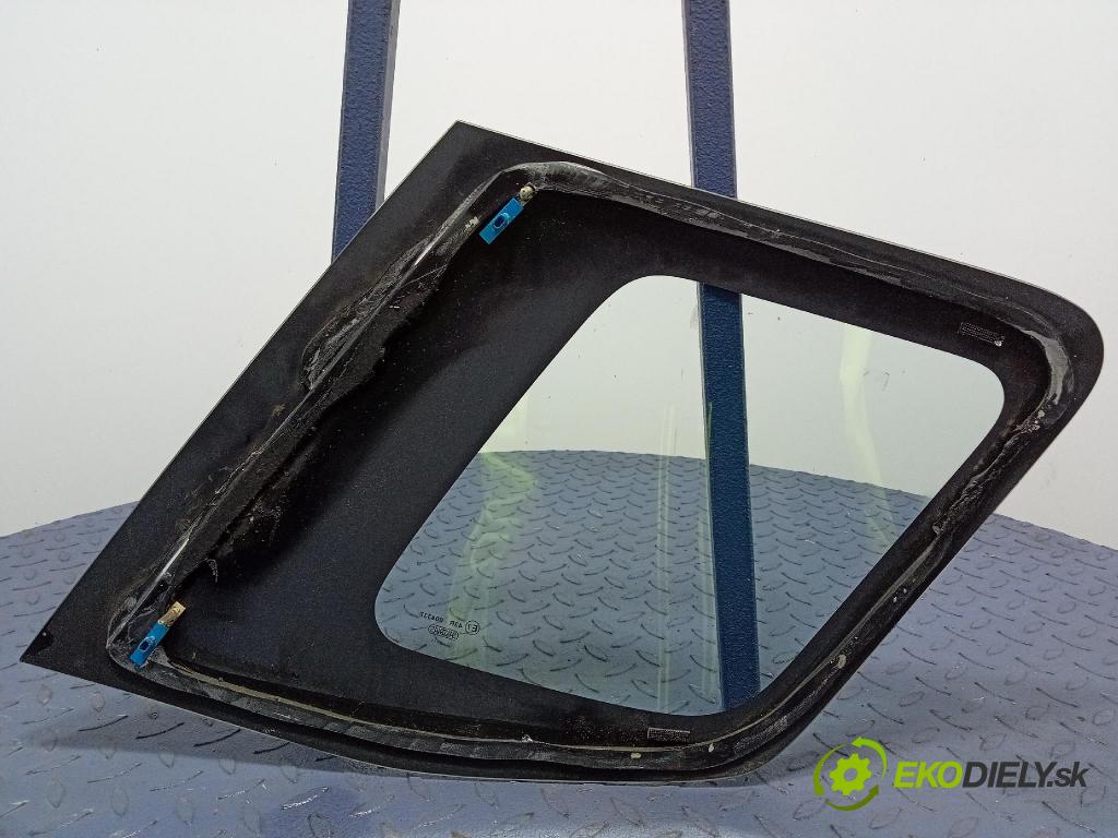 Suzuki Ignis 2004 sklo Karosérie: Zad: 