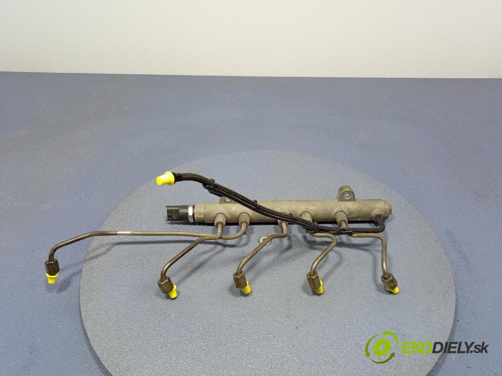 Honda Accord 2005 lišta Zásobování 107780-0210