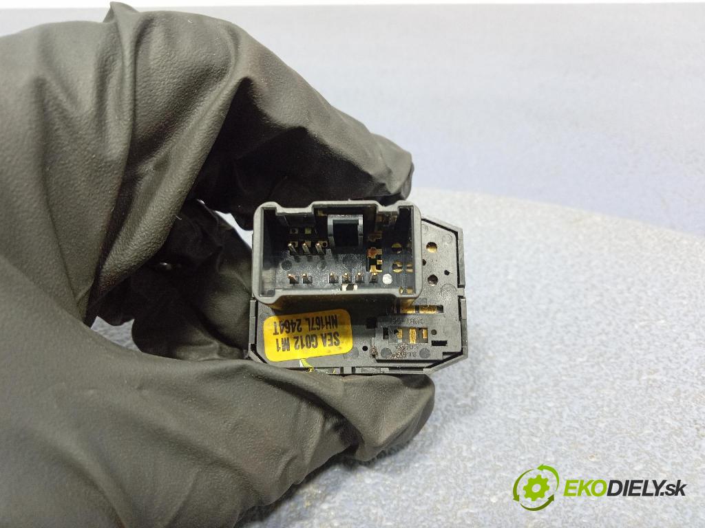 Honda Accord 2005 Přepínač Zrcátka SEAG012M1