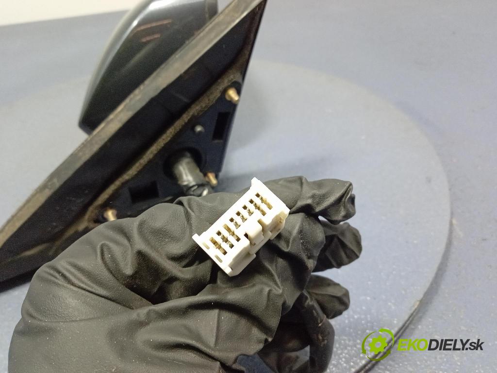 Honda Accord 2005 zpětné zrcátko prave