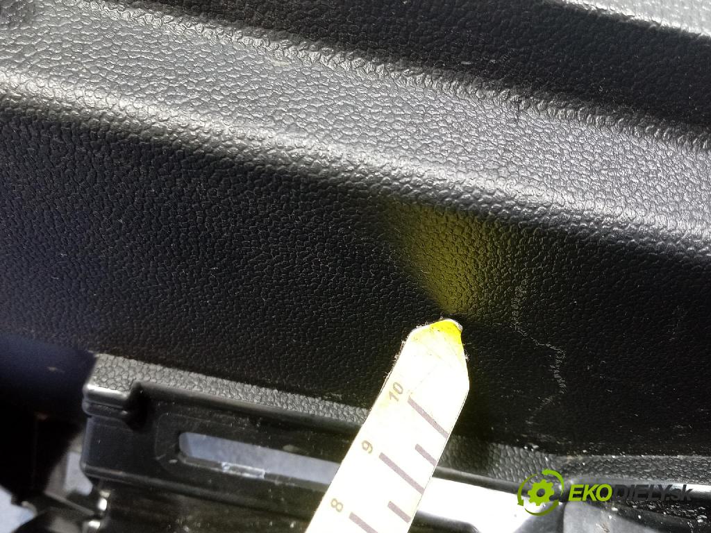 Bmw Ix 2021 kryt Plast: Interiéry: 7948341