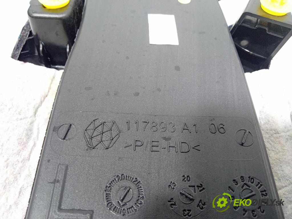 Bmw Ix 2021 kryt Plast: Interiéry: 9875313