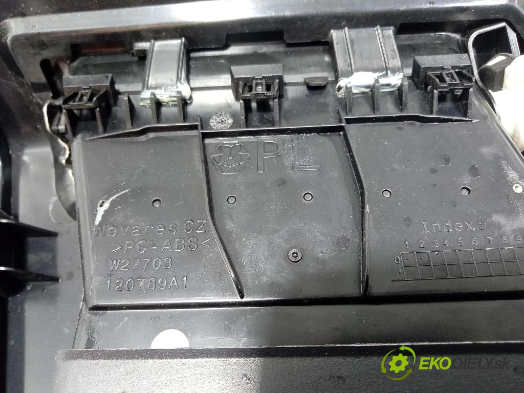 Bmw Ix 2021 kryt Plast: Interiéry: 9875313