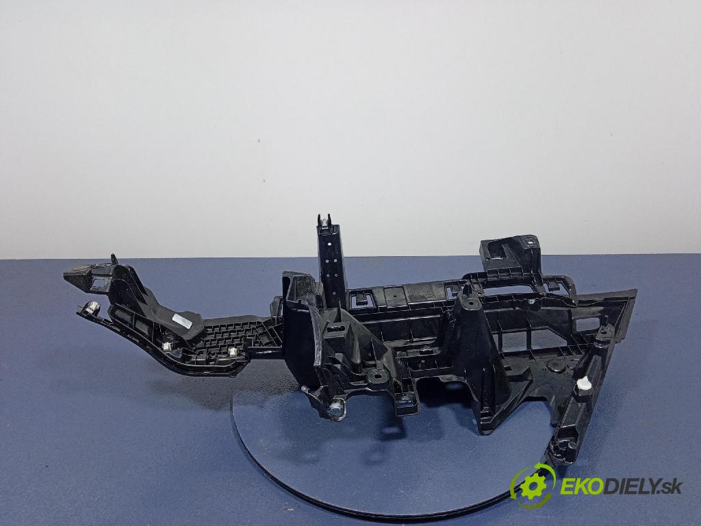 Bmw Ix 2021 kryt Plast: Interiéry: 6926696