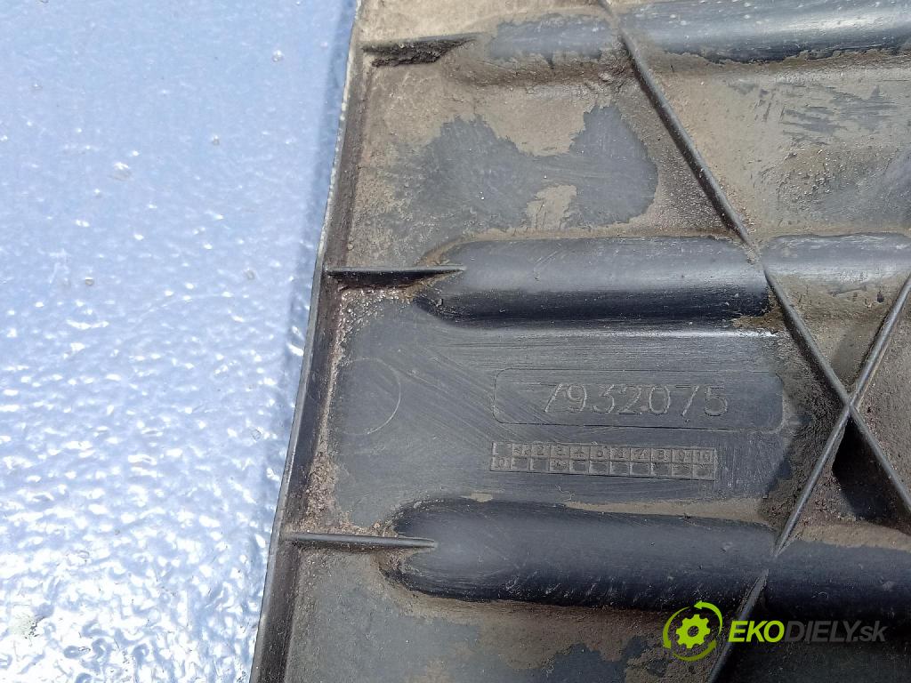 Bmw Ix 2021 kryt Plast: podvozek: 7932075