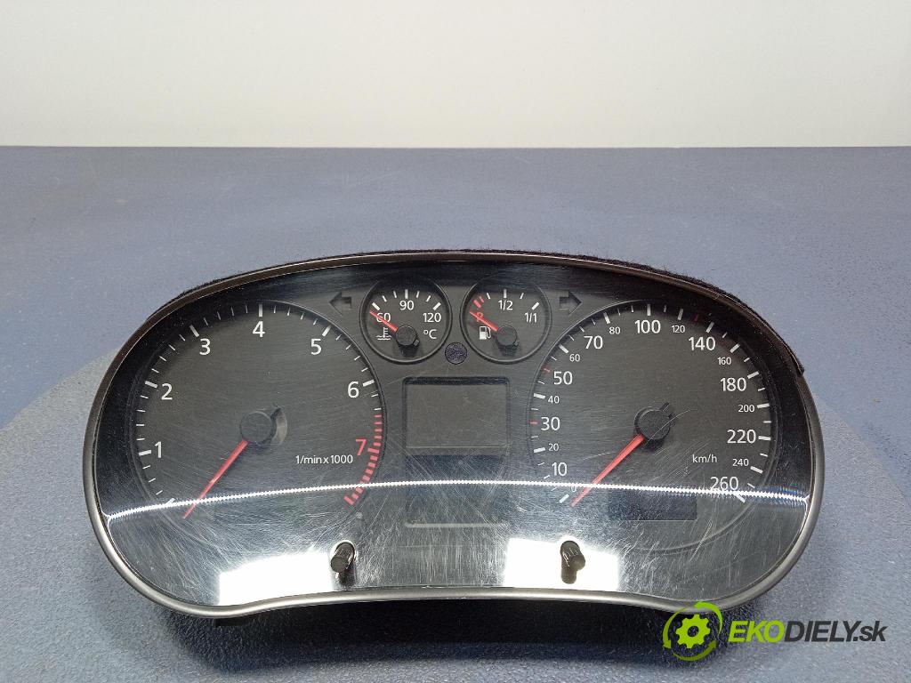 Audi A3 2000 Přístrojová deska 8L0920900A