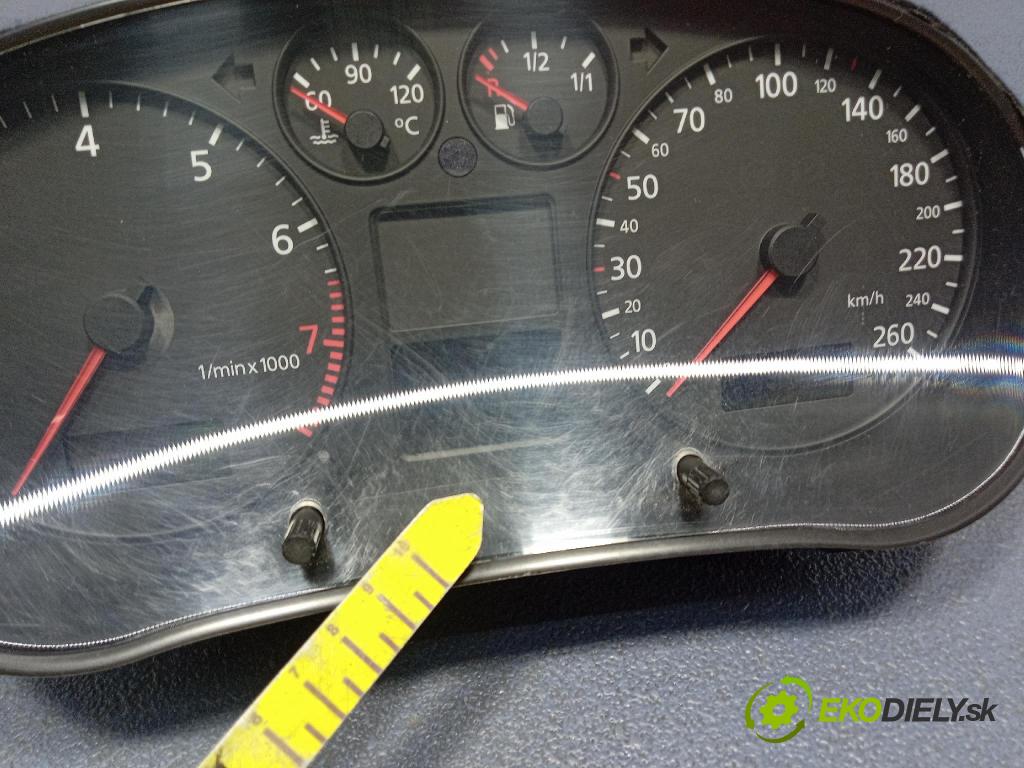 Audi A3 2000 Přístrojová deska 8L0920900A