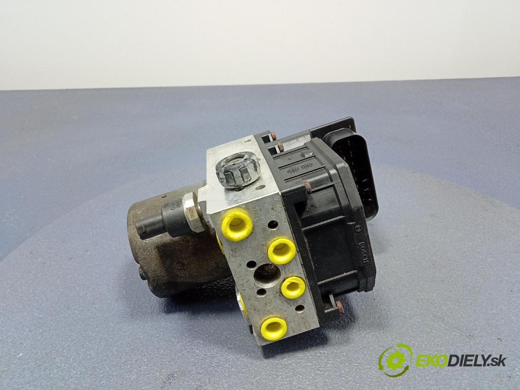 Audi A4 2002 čerpadlo ABS x 8E0614517