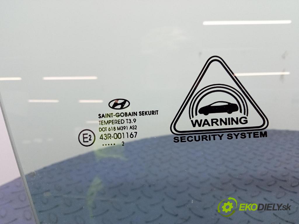 Hyundai I30 2012 sklo dvere Predné Prava: