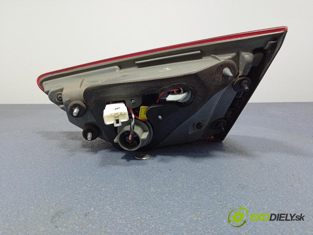 Hyundai I30 2012 světlo Zad: levá Uvnitř 92403-A50