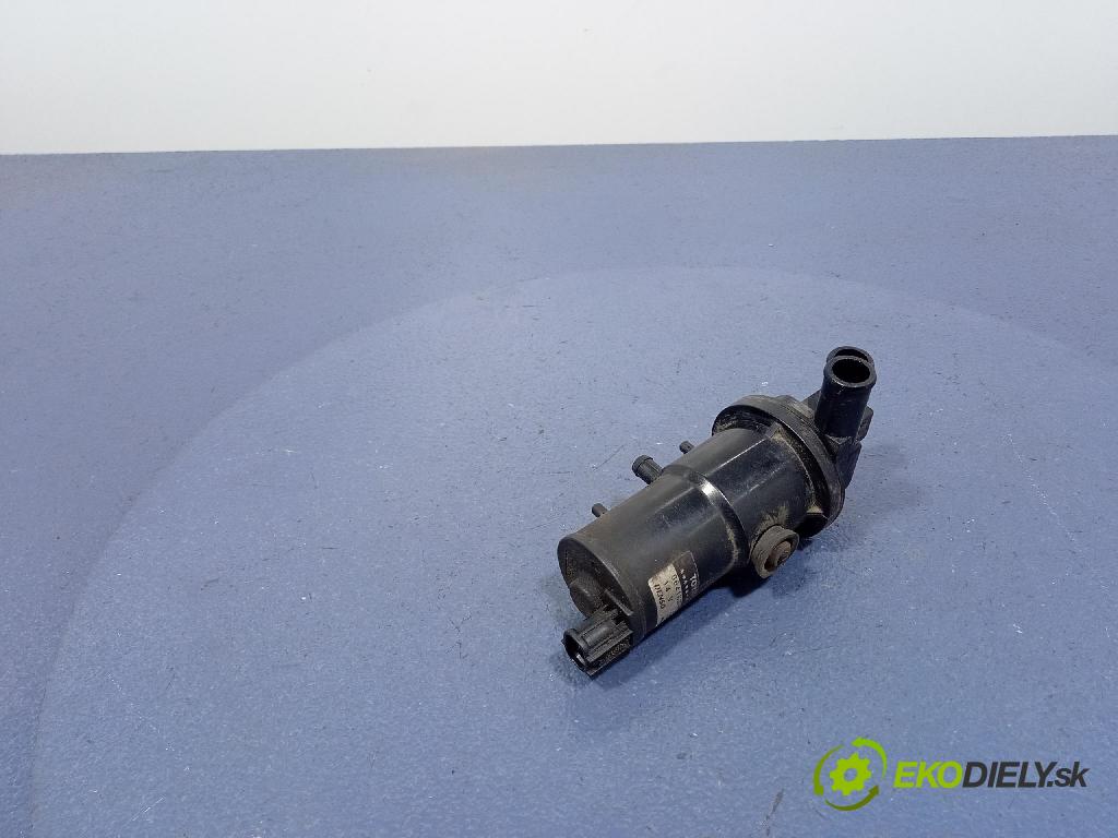 Lexus GS 2007 čerpadlo Voda 064100-1080