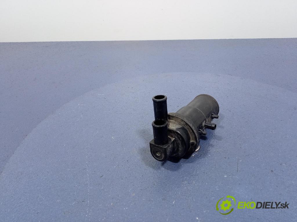 Lexus GS 2007 čerpadlo Voda 064100-1080
