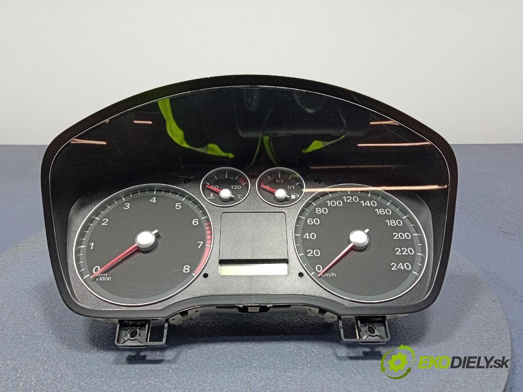 Ford Focus 2005 Přístrojová deska 4M5T-10849-EM