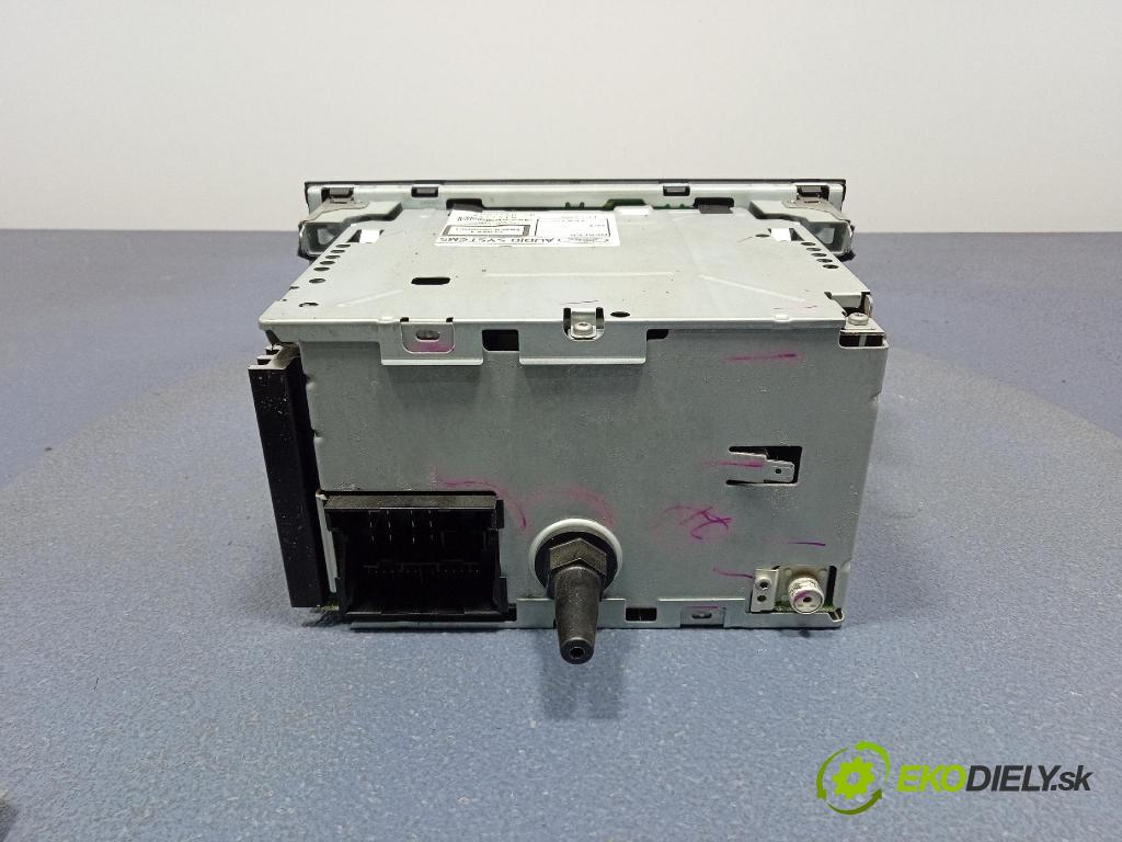 Ford Focus 2005 Radio I Navigace: 4M5T-18C815-AD