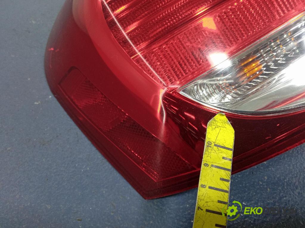 Lexus GS 2007 světlo Zad: levá Mimo: 30-325L