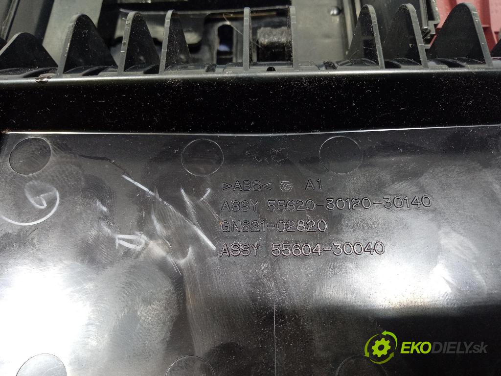 Lexus GS 2007 lišta Dekoratívní: Uvnitř 58804-30510