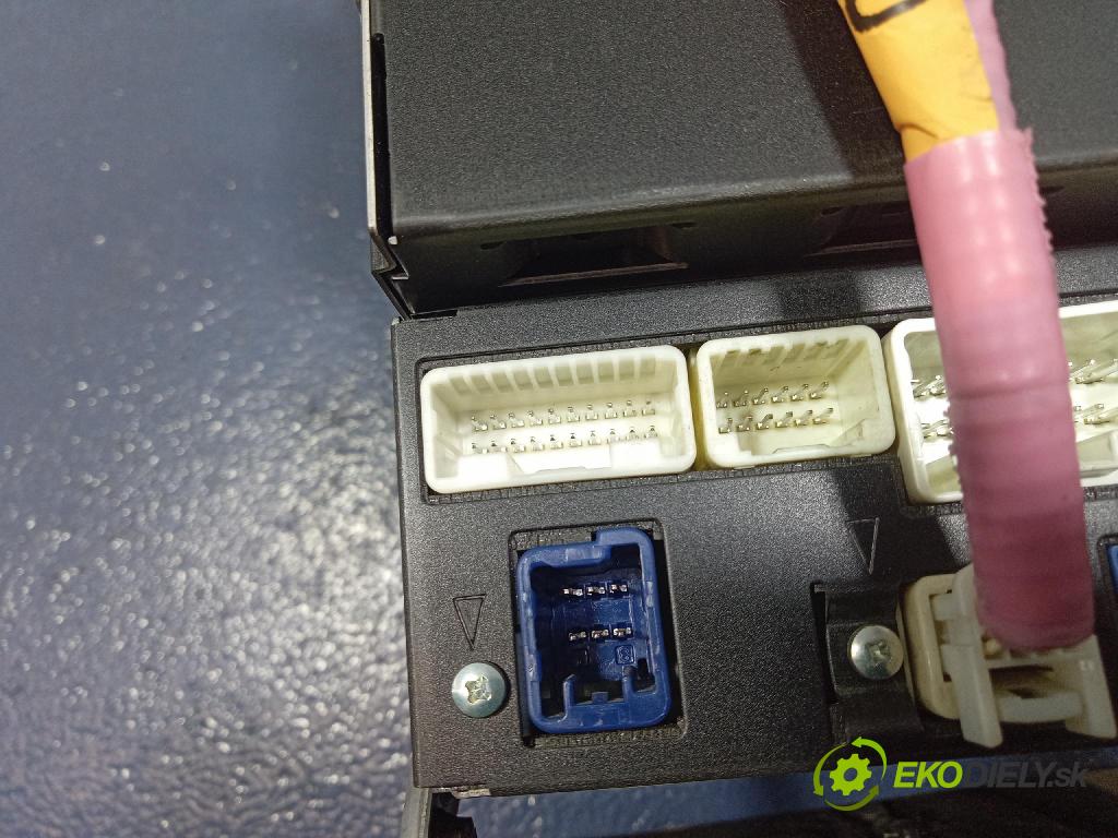 Lexus GS 2007 Radio I Navigace: 86111-30550