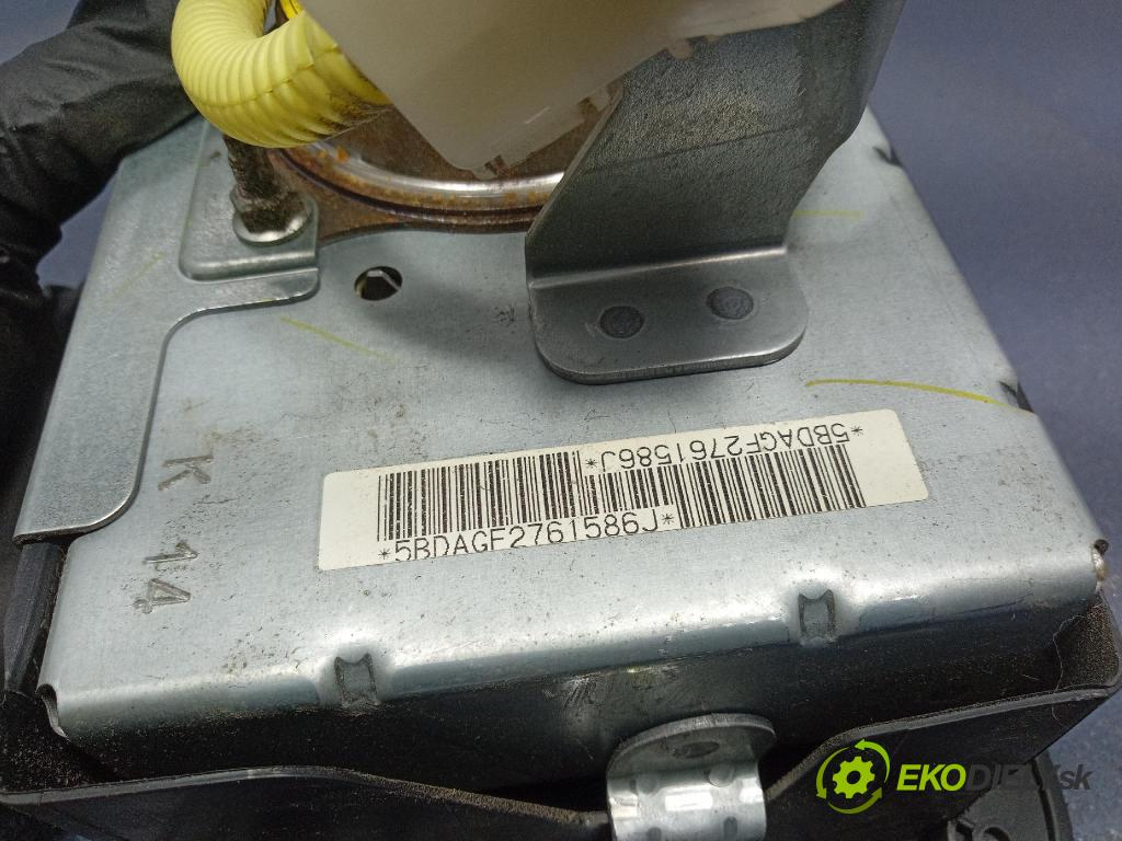 Peugeot 107 2006 Airbag: Cestující: x 5BDAGF