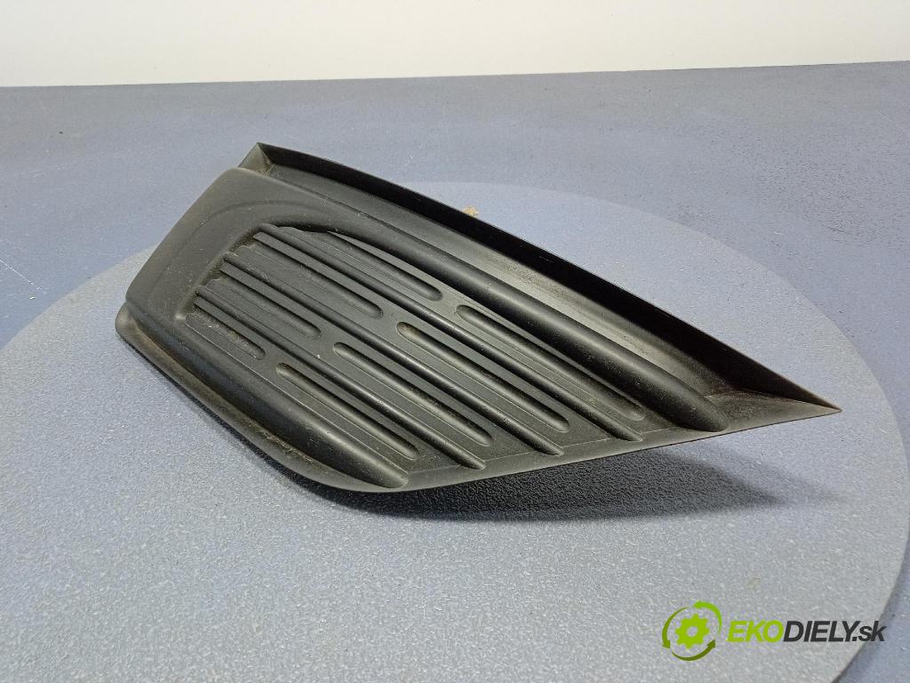 Citroen C4 picasso 2007 lišta narazník 9654196577