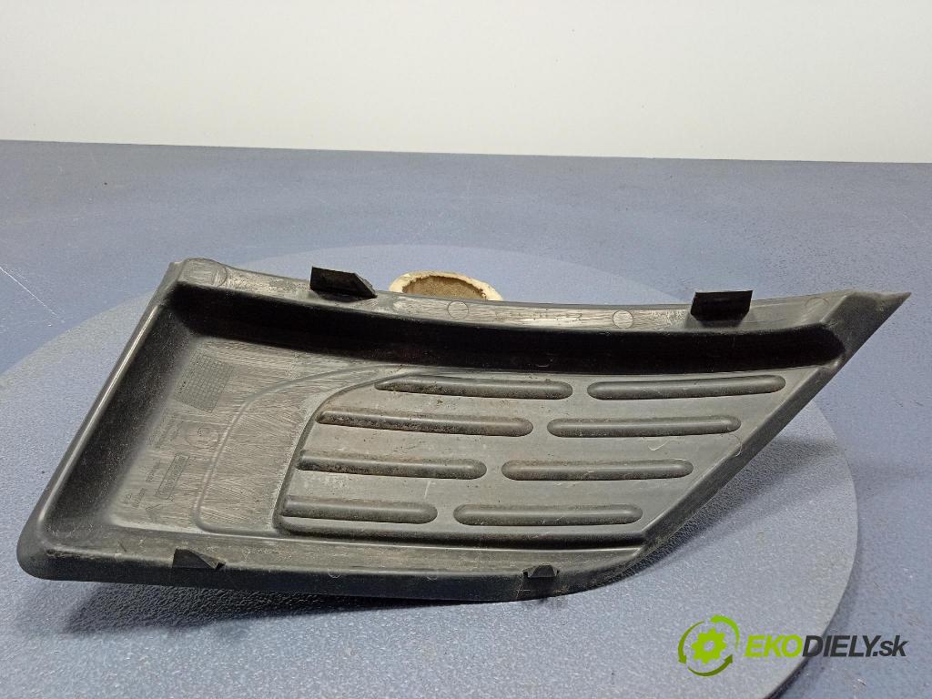 Citroen C4 picasso 2007 lišta narazník 9654196677