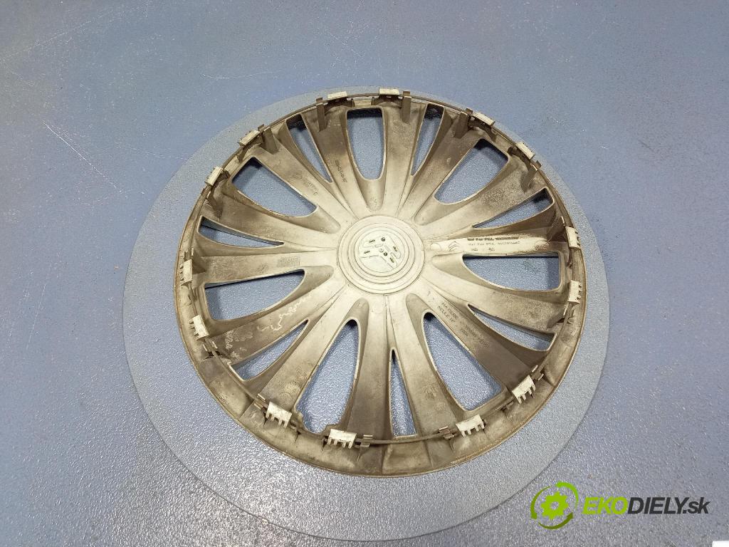 Citroen C4 picasso 2007 puklica kola: 9657814580