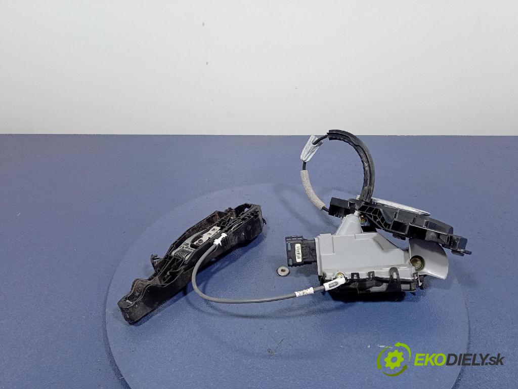 Peugeot 508 2021 zámek dveře před Levý: 131544