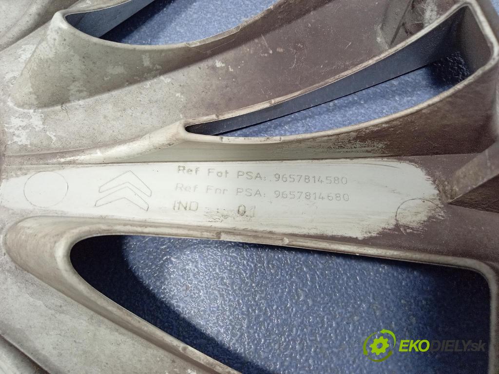 Citroen C4 picasso 2007 puklica kola: 9657814580