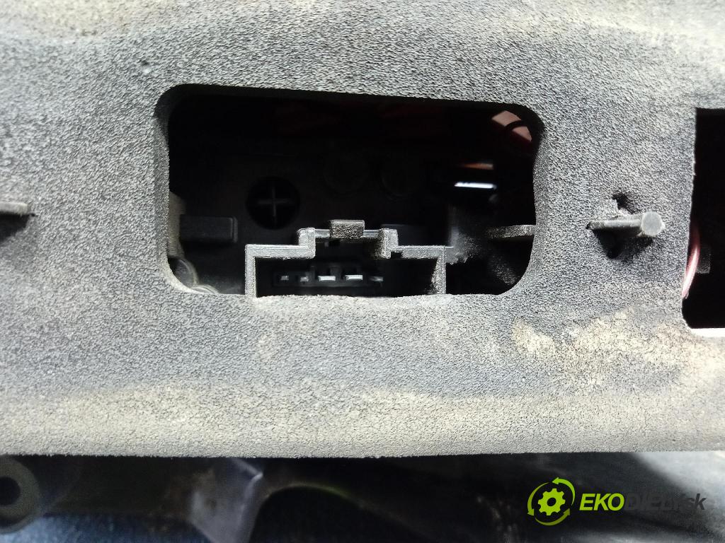 Citroen C4 picasso 2007 svetlo / reflektor zad Prava: Vonkajsia: 009466-02