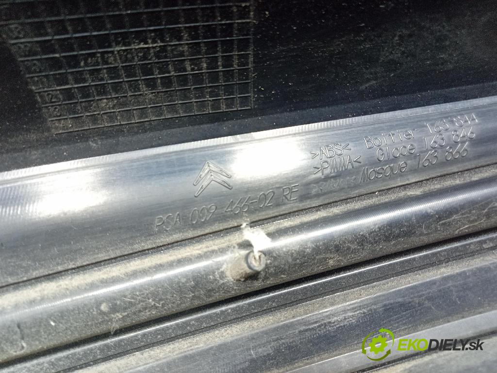 Citroen C4 picasso 2007 svetlo / reflektor zad Prava: Vonkajsia: 009466-02