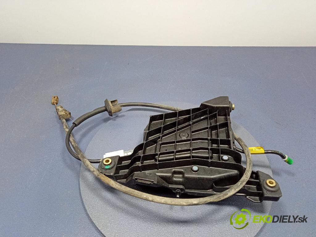 Citroen C4 picasso 2007 Páka: Brzda: Ručná: 9659810180