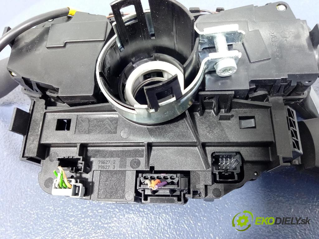Peugeot 508 2021 Přepínač Komplex: 96756731ZD
