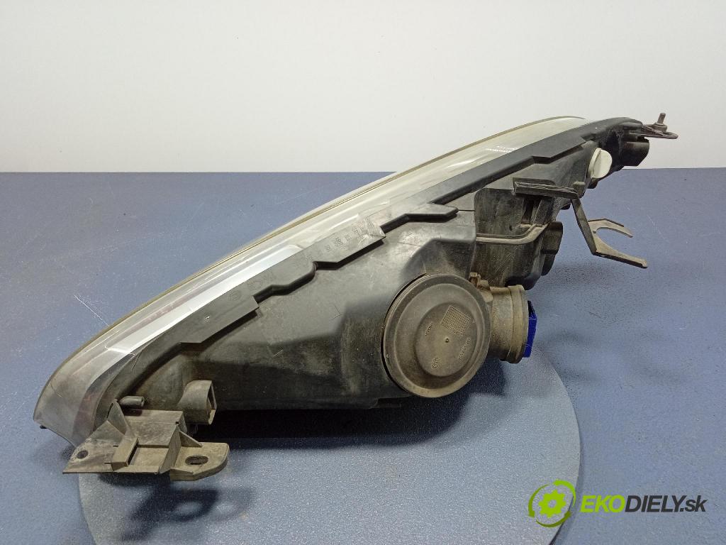 Citroen C4 picasso 2007 Reflektor: v pravo: 162982-00