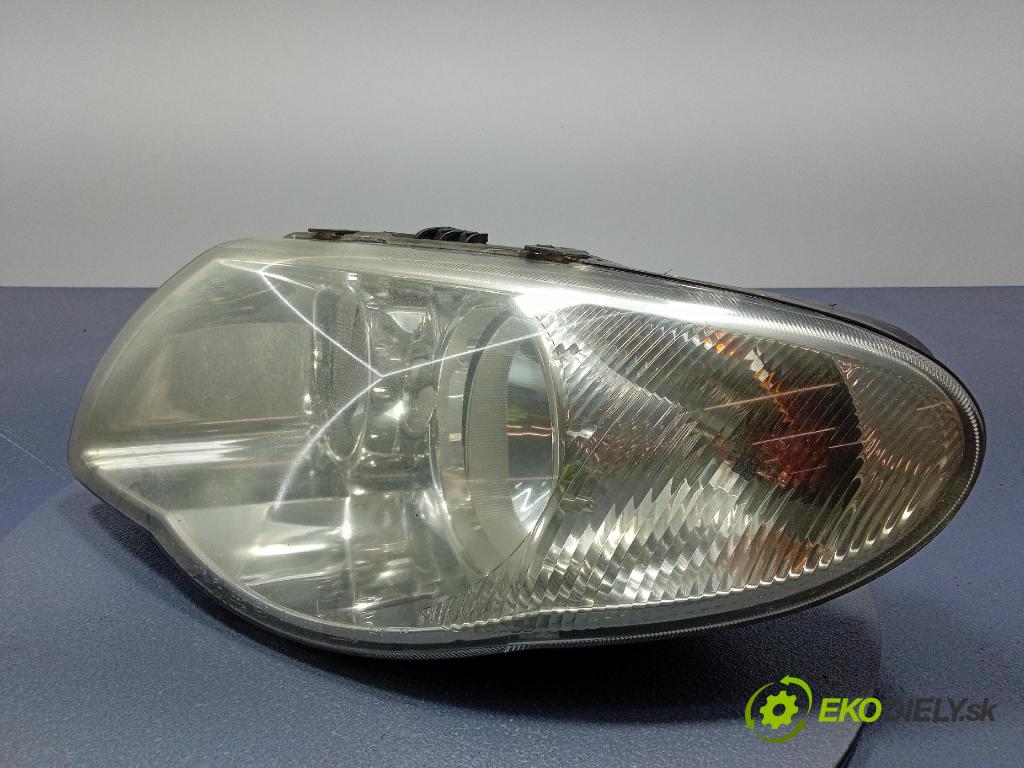 Chrysler Grand voyager 2006 Reflektor: Vľavo: 04857831AB