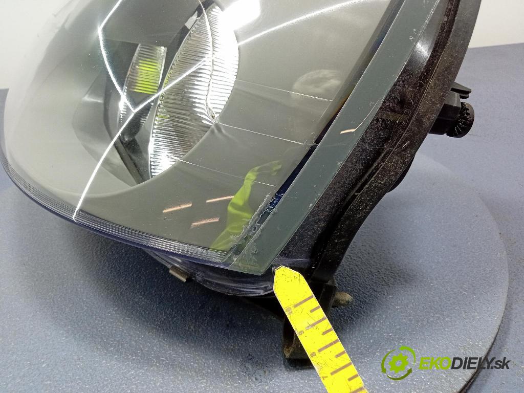 Renault Clio 2005 Reflektor: Vľavo: 20-6358