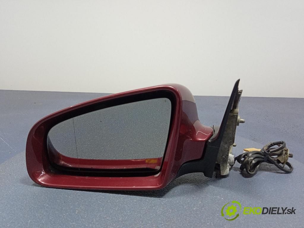 Audi A4 2001 zrkadlo Vľavo: