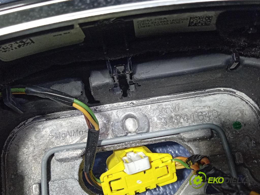 Peugeot 508 2021 volant