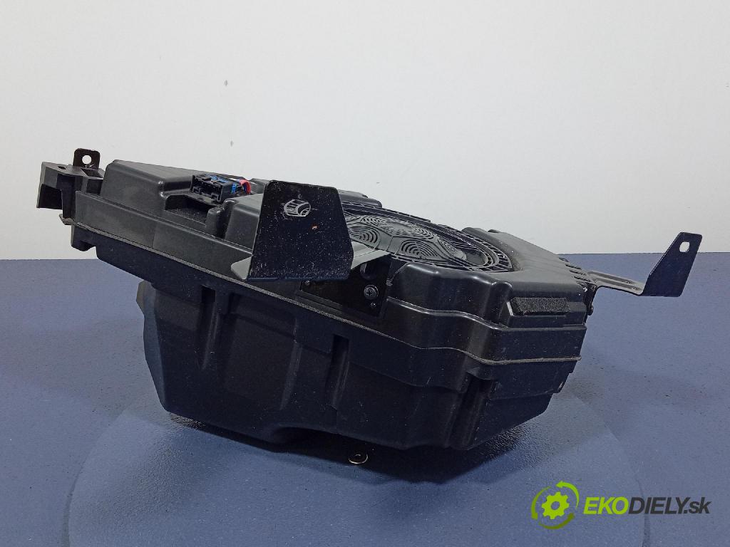 Peugeot 508 2021 Mluvčí: / Subwoofer: 9813419780