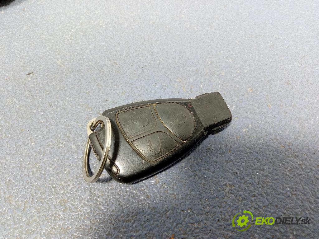 Mercedes C-klasa 2003 Spínač zapaľovania: 2095450908
